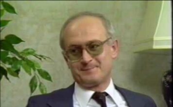 KGB defector describes what’s going on in the USA RIGHT NOW!